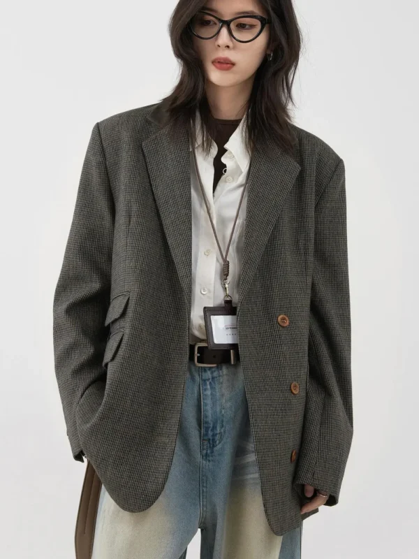 S42305e6a4aa9446f9d280f1d73a39b1dA.webp CHIC VEN Women's Woolen Blazer Loose Retro Single Breasted Female Jacket Mid Length Plaid Coat for Woman Autumn Winter 2024