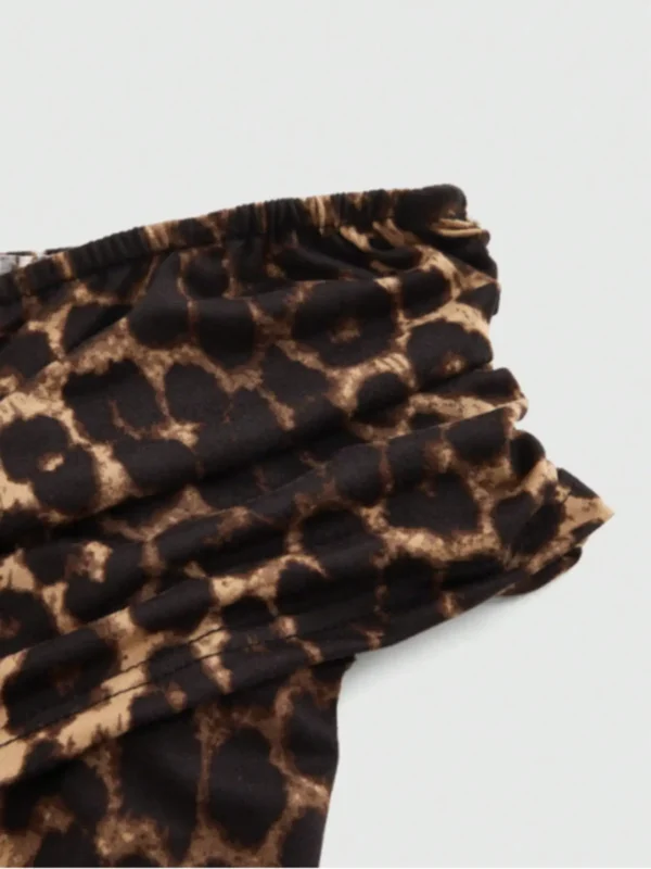 S4f0f7fce0a1c4dbcaa7efb112a77b3ffA.webp Ladies Leopard Print Ruffle Shoulder T-Shirt Casual Short Style Top for Daily Holiday Vacation Outdoor Activities