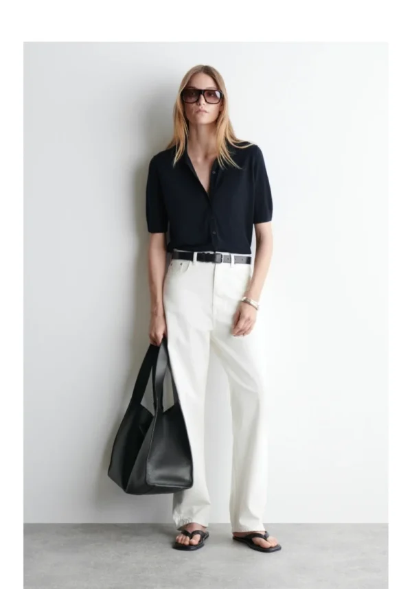 S5deb23c267f0496a8367c77b9350f7c5D.webp Ethereal costume 2026 YAZHIMEI summer new style of Ladies' casual fashion slim-fitting Navy blue short-sleeved POLO cardigan