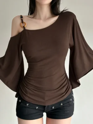 S78e7d5d0cac54ca38025d7014e376511V.webp Retro Spice Girl T-shirt Irregular Off Shoulder Beaded Slanted Collar Pleated Short Sleeved Summer Unique Slimming Top for Women