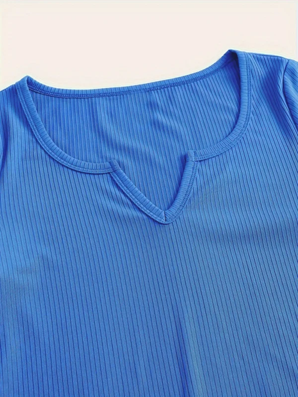 S84c5eb425acc41b88c9b2bf482896e5dl.webp Notched Neck Lettuce Trim Crop T-shirt Casual Short Sleeve Crop Top For Spring & Summer Women's Clothing