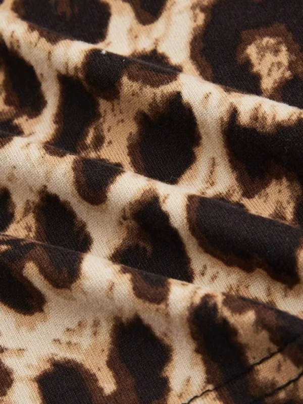S96cf600a81ac4f57bb2f3e57af8850dcR.webp Ladies Leopard Print Ruffle Shoulder T-Shirt Casual Short Style Top for Daily Holiday Vacation Outdoor Activities