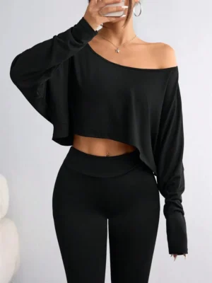 Sd9c7b59a8838414499083fa030237c7eX.webp Women'S Black Long Sleeve Blouse T-shirt Casual Asymmetrical Neck Strapless Top for Sporty